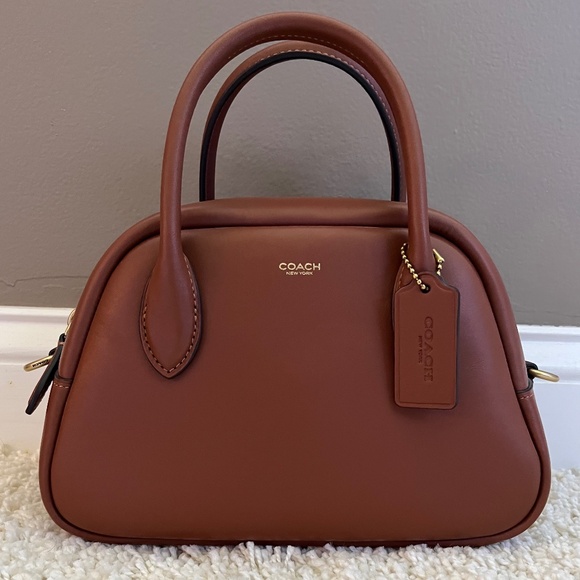 Coach Borough Bowling Bag in 1941 Saddle - Picture 2 of 16